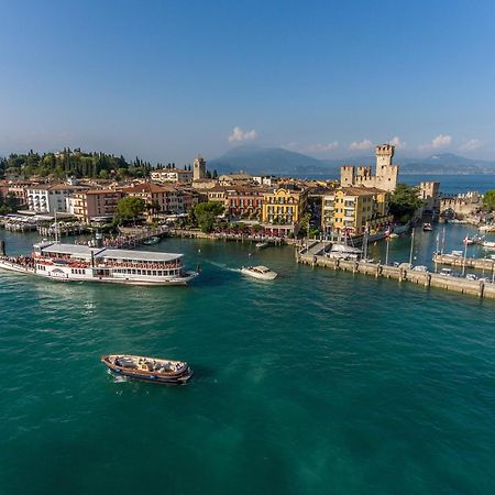 Sorridi Al Lago Sirmione Bagian luar foto